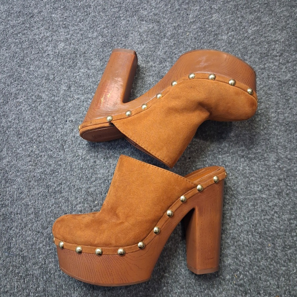 Forever 21 Cognac Faux Suede Studded Chunky Platform Clogs Wood Block Heel 7.5